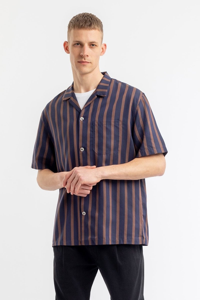 Kurzarm Hemd Gestreift aus Lyocell - Rotholz - MALA - The Concept Store
