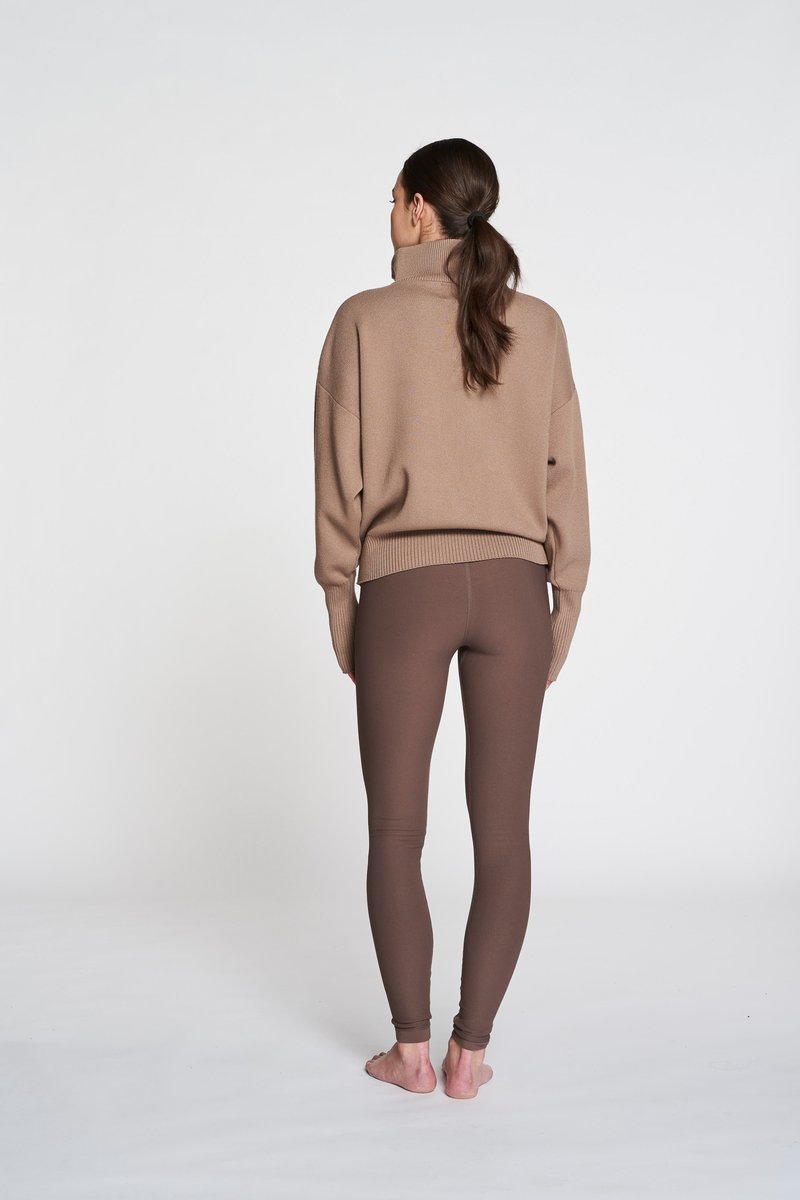 Soft Stretch Leggings JAYNE - Taupe - Lune Active - MALA - The Concept Store