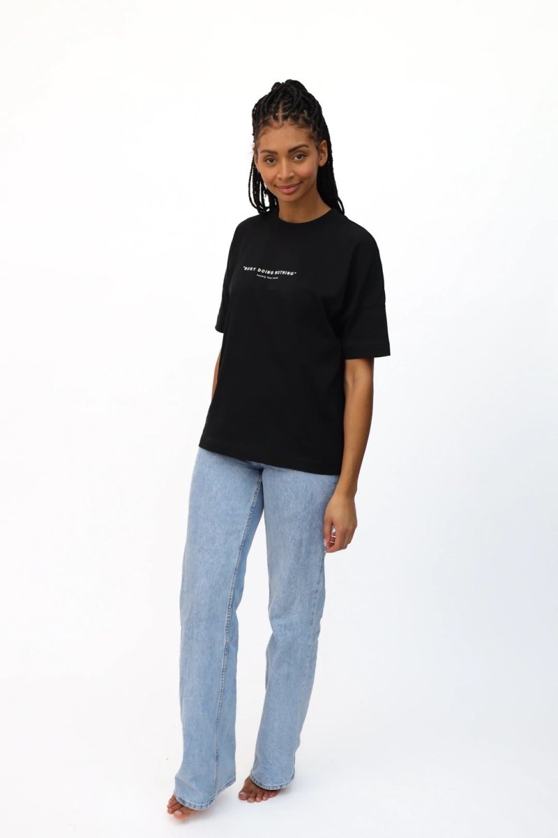 T-Shirt BUSY - famvibes - MALA - The Concept Store
