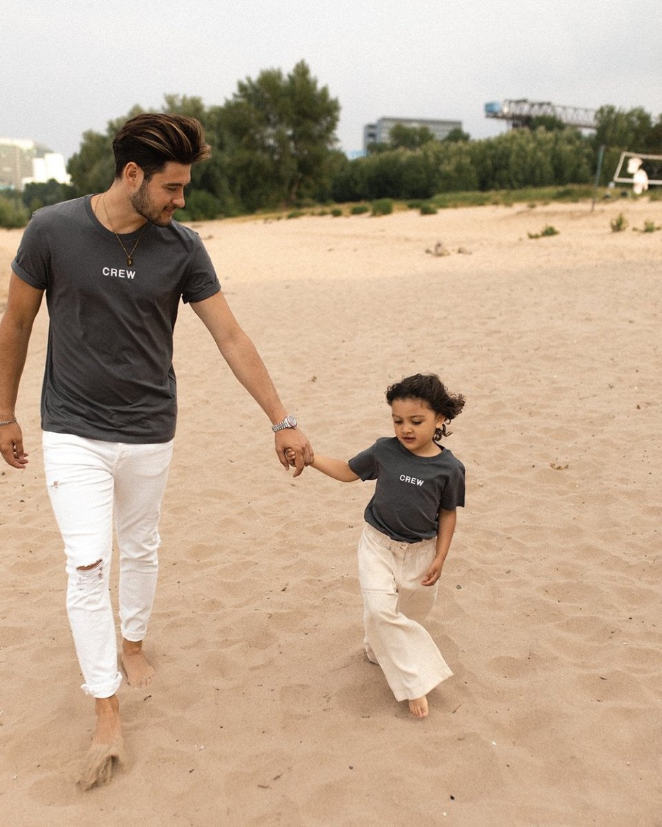 T-Shirt CREW - famvibes - MALA - The Concept Store