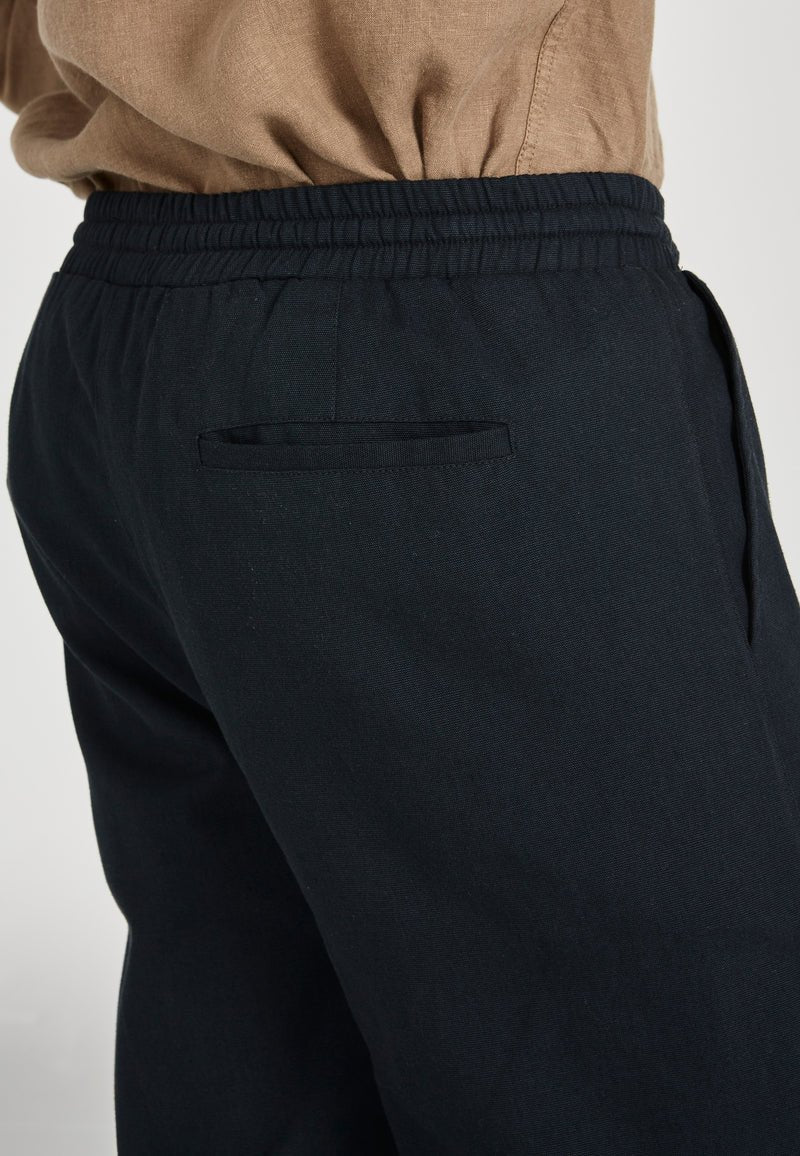 Eric Trousers in Dark Blue - Givn Berlin - MALA - The Concept Store